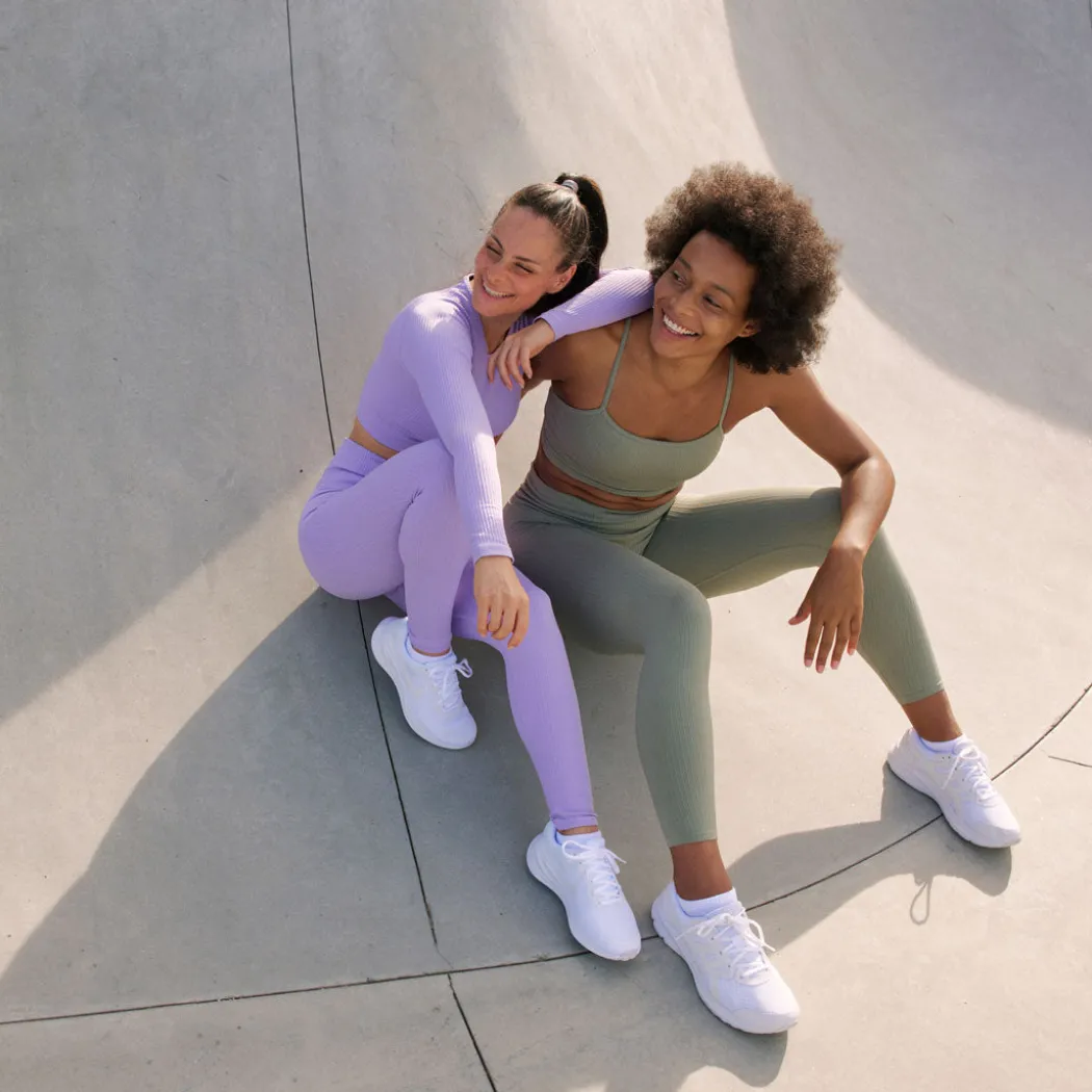 Gerippte Leggings aus recyceltem Polyamid